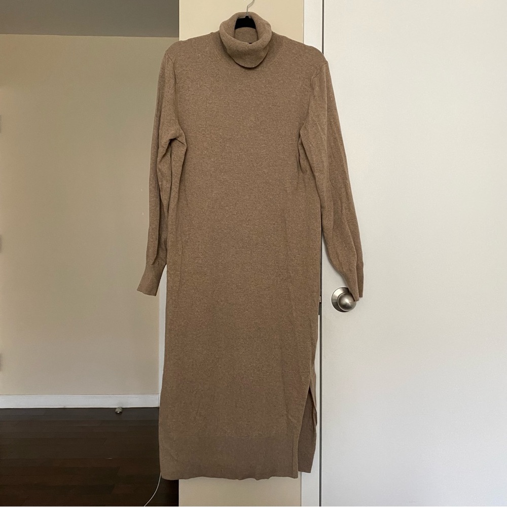 BANANA REPUBLIC | Merino and Cashmere Sweater Dress